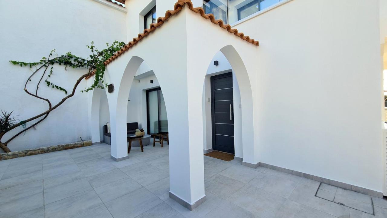 Phaedrus Living: Seaview Luxury Villa Venus Paphos Exterior photo